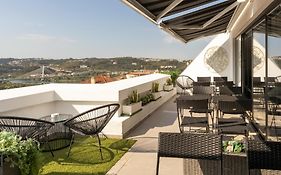 Penedo Da Saudade Suites & Hostel